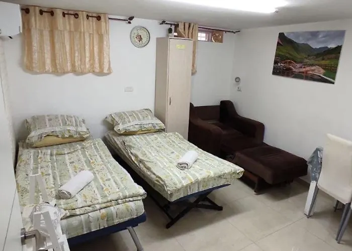 Yair room apartment Jérusalem